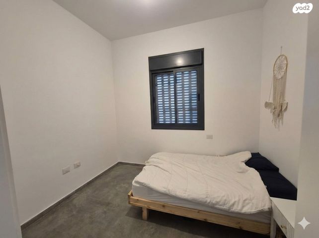 גג/ פנטהאוז, רמת יורם, נתיבות