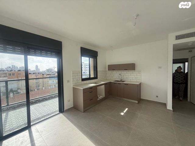 דירה, דניאל 3, ניצנה, בת ים