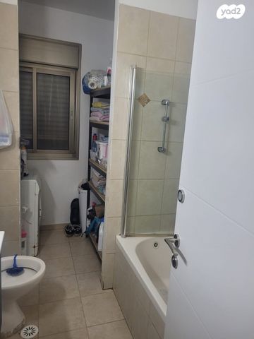 דירה, מורדי הגטאות, מרכז העיר, קרית אתא