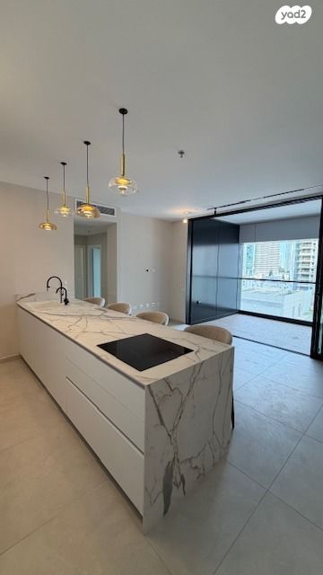 דירה, תוצרת הארץ 5, נחלת יצחק, תל אביב יפו