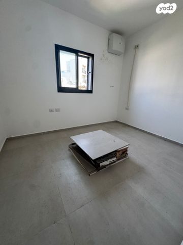 דירה, מירון, נווה שאנן, תל אביב יפו