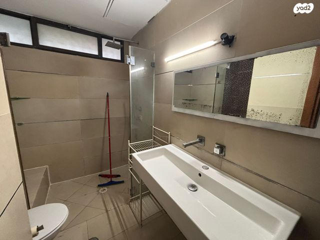 דירת גן, חרות, שכונת גפן, רמת גן