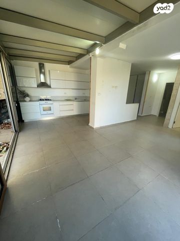 דירה, יוסף קושניר, רמת אלון, חיפה