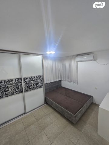 דירה, יורדי הסירה, רובע ב', אשדוד