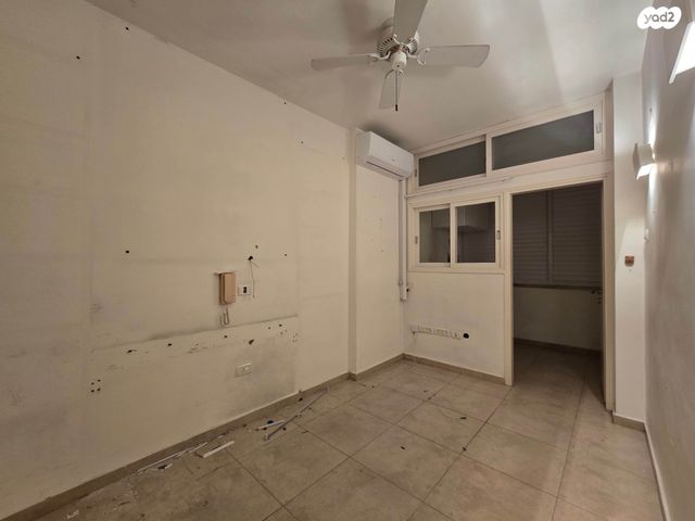 דירה, הנביאים, הרצליה הירוקה, נווה עובד, הרצליה