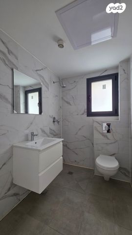 דירה, מירון 2, נווה שאנן, תל אביב יפו