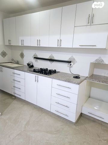 גדעון האוזנר 