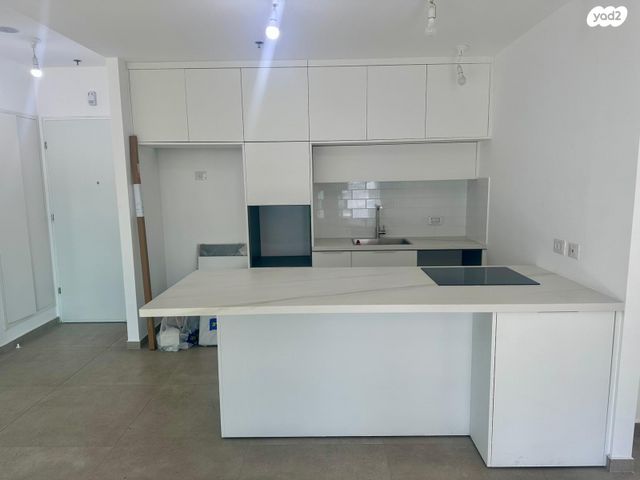 דירה, תוצרת הארץ, נחלת יצחק, תל אביב יפו