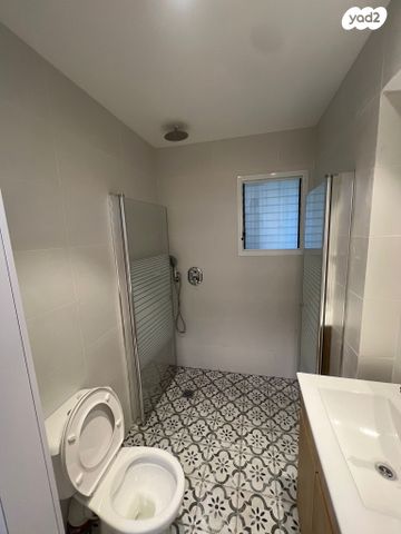 דירת גן, אבן עזרא, חיפה