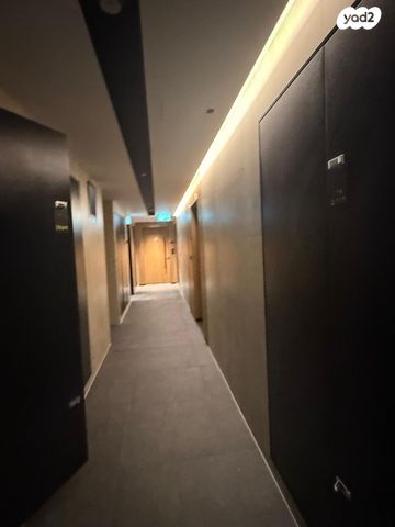 דירה, תוצרת הארץ 5, נחלת יצחק, תל אביב יפו