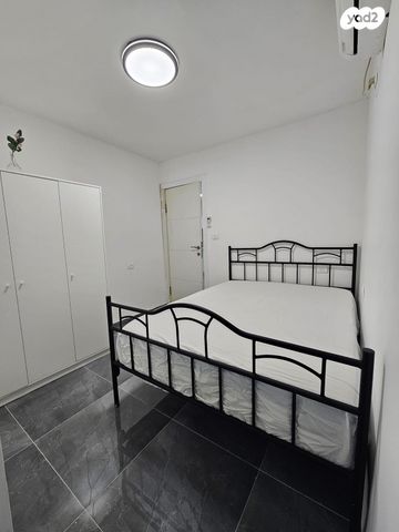 דירה, ז'בוטינסקי 13, גבעה א', שביט, קרית אתא