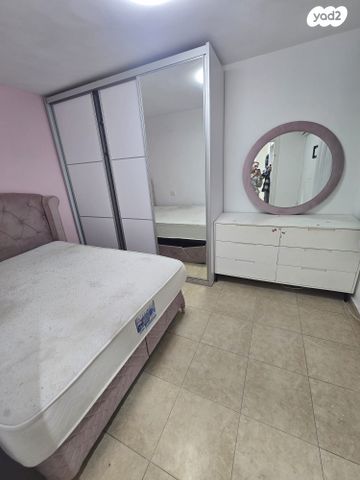 דירה, יורדי הסירה, רובע ב', אשדוד