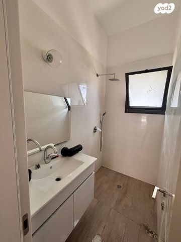 דירת גן, תל אביב יפו