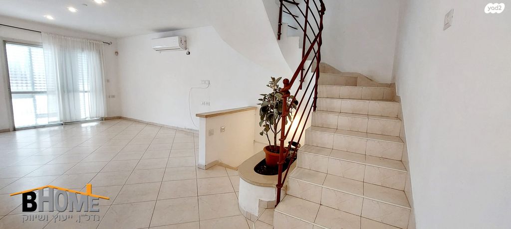 דו משפחתי, בנה ביתך, קדימה צורן