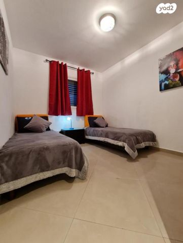 דירה, אבני חן, אילת