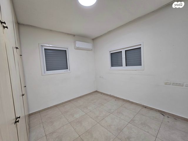 דירה, הנביאים, הרצליה הירוקה, נווה עובד, הרצליה