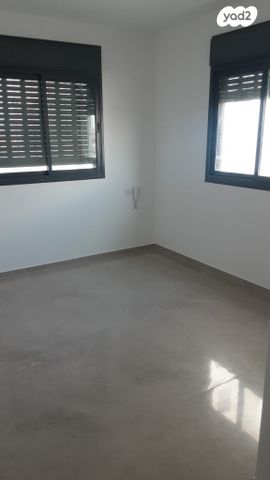 דירה, רמת יורם, נתיבות