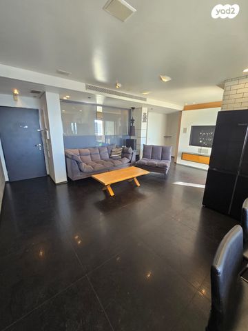 דירה, הנביאים 58, דרום מערב ותיק, בת ים