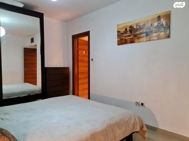 דירה, אבני חן, אילת