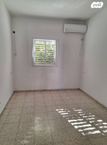 דירה, השר משה, נגבה, רמת גן