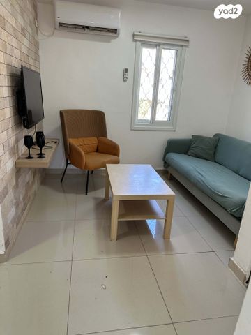 דירה, אלעזר בן יאיר, באר שבע