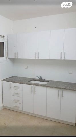 דירה, ההגנה, ביאליק דרום, קרית ביאליק