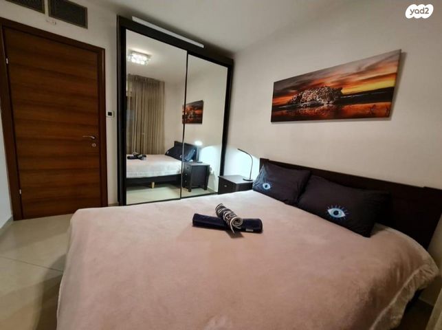 דירה, אבני חן, אילת