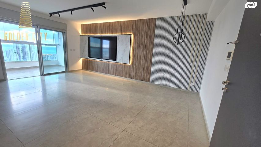 דירה, קרל פופר 11, נתניה