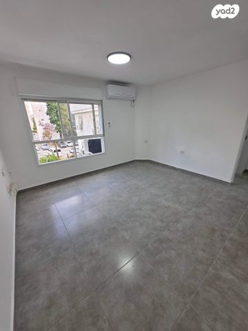 דירה, אדמונית 2, גני אביב, לוד