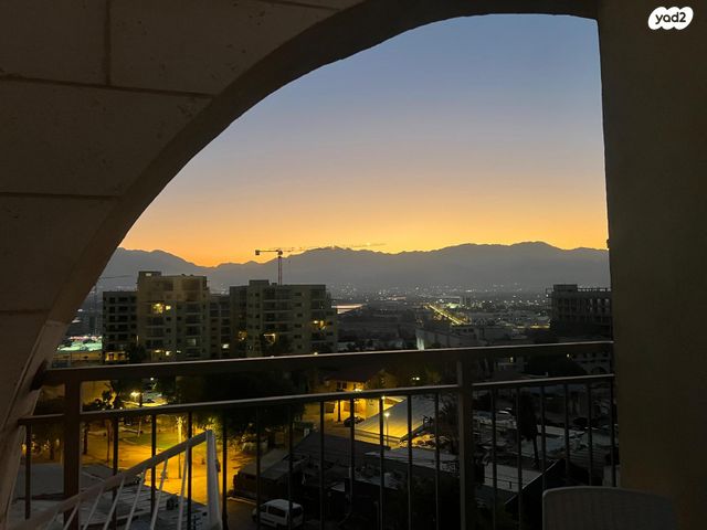 המאפיה, מרכז העיר