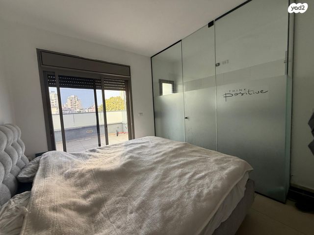 גג/ פנטהאוז, נווה יהושע, נווה יהושע, ערמונים, רמת גן