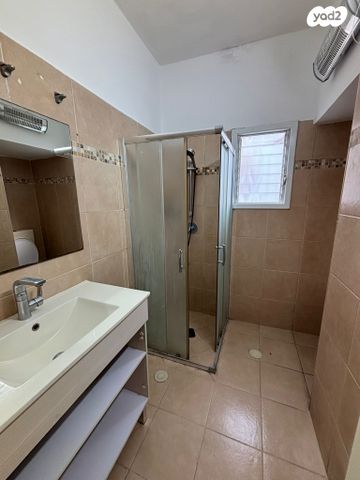 דירה, סירקין, פועלי הרכבת, גבעתיים