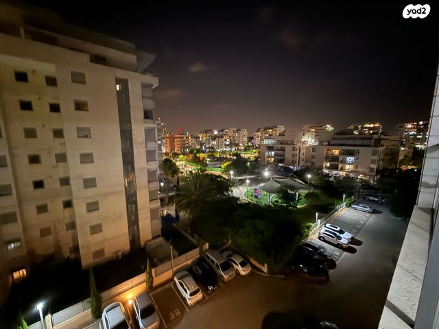 דירה, הנחשול, נאות רבין, יבנה