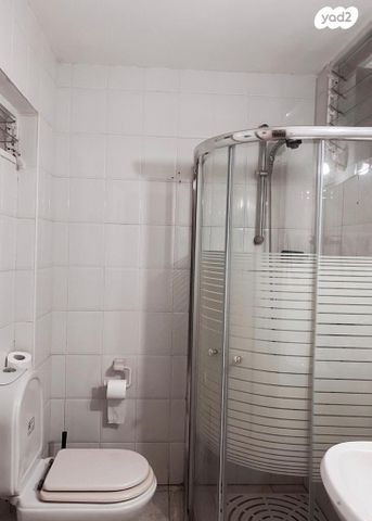 מרתף/ פרטר, הרצליה פיתוח, הרצליה