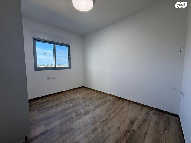 דו משפחתי, המושבה הגרמנית, גדרה