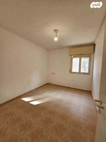 דירה, קרית מוצקין