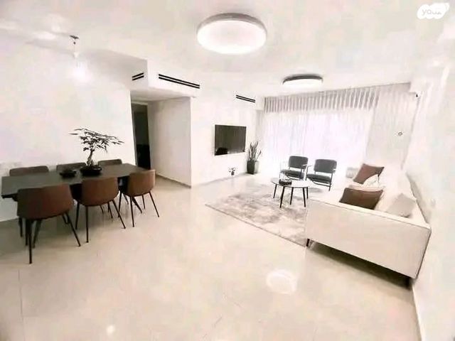 דירה, צבי תדמור, ח-501, חולון