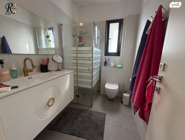 דירה, מתחם מרכזי, גני תקווה