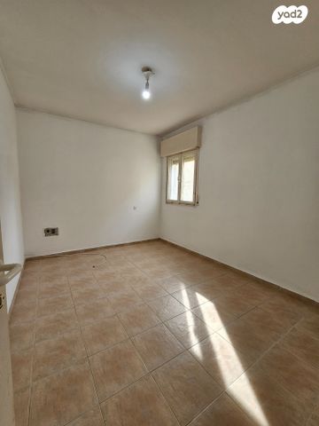 דירה, קרית מוצקין