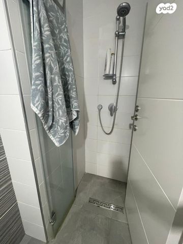 דירה, נחלת בנימין, פלורנטין, תל אביב יפו