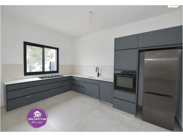 דו משפחתי, בני יהודה, קצרין