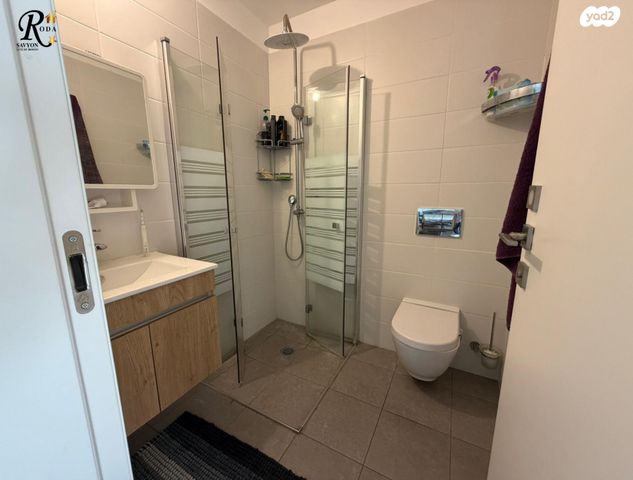 דירה, מתחם מרכזי, גני תקווה