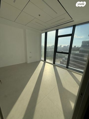 משרדים, האורזים 29, אזור תעשיה קרית אליעזר, נתניה