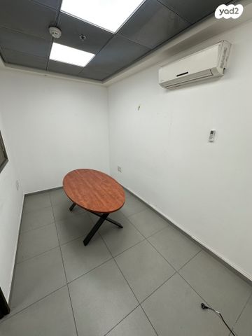 מבני תעשיה, שדרות הפלטינה, פארק תעשיות רבין, קרית גת