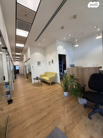 משרדים, אזור תעשיה קרית ביאליק, אזור תעשיה צור שלום, קרית ביאליק