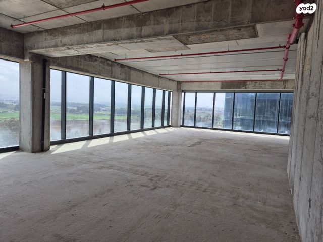 משרדים, הוד השרון