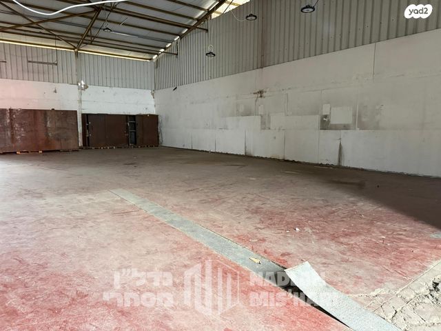 מחסנים, מב"ת צפון, אזור תעשיה ישן, ראשון לציון