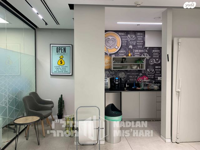 משרדים, דרך מנחם בגין, מונטיפיורי, הרכבת, תל אביב יפו