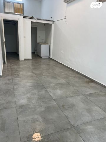 משרדים, ארלוזורוב, גבעתיים