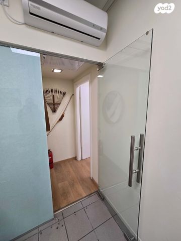 משרדים, שדרות ההסתדרות 23, צומת הקריות, חוף שמן, חיפה